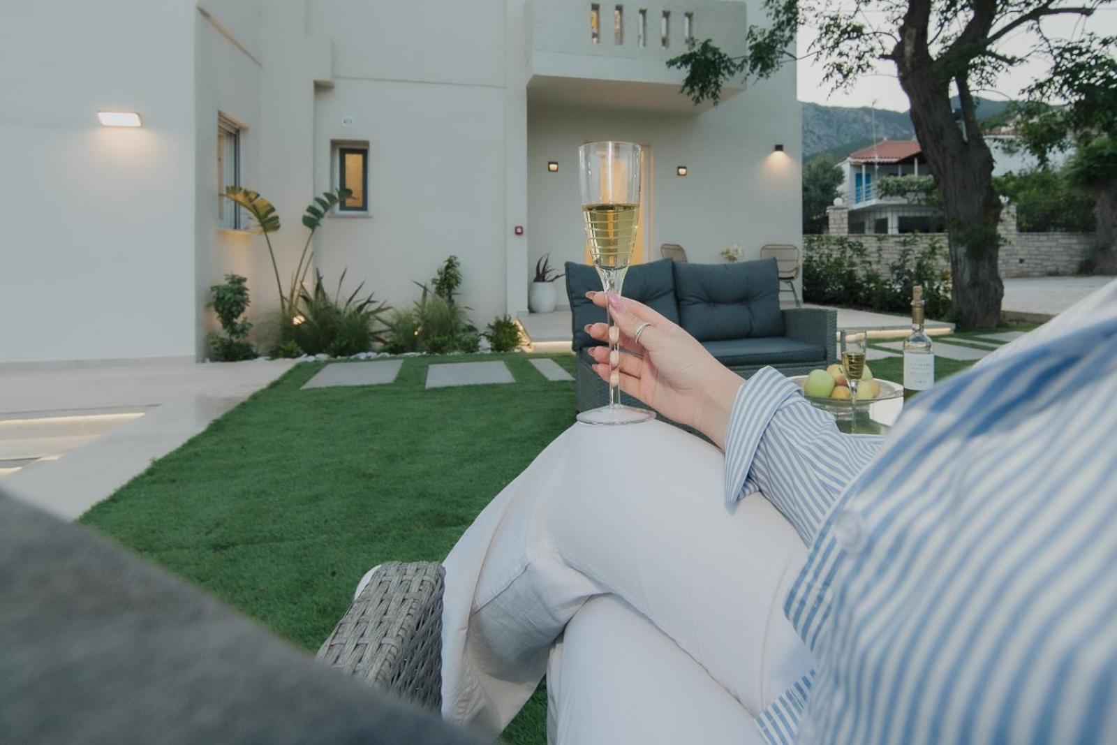 Le Jardin Apartments Kampos Marathokampou Ngoại thất bức ảnh